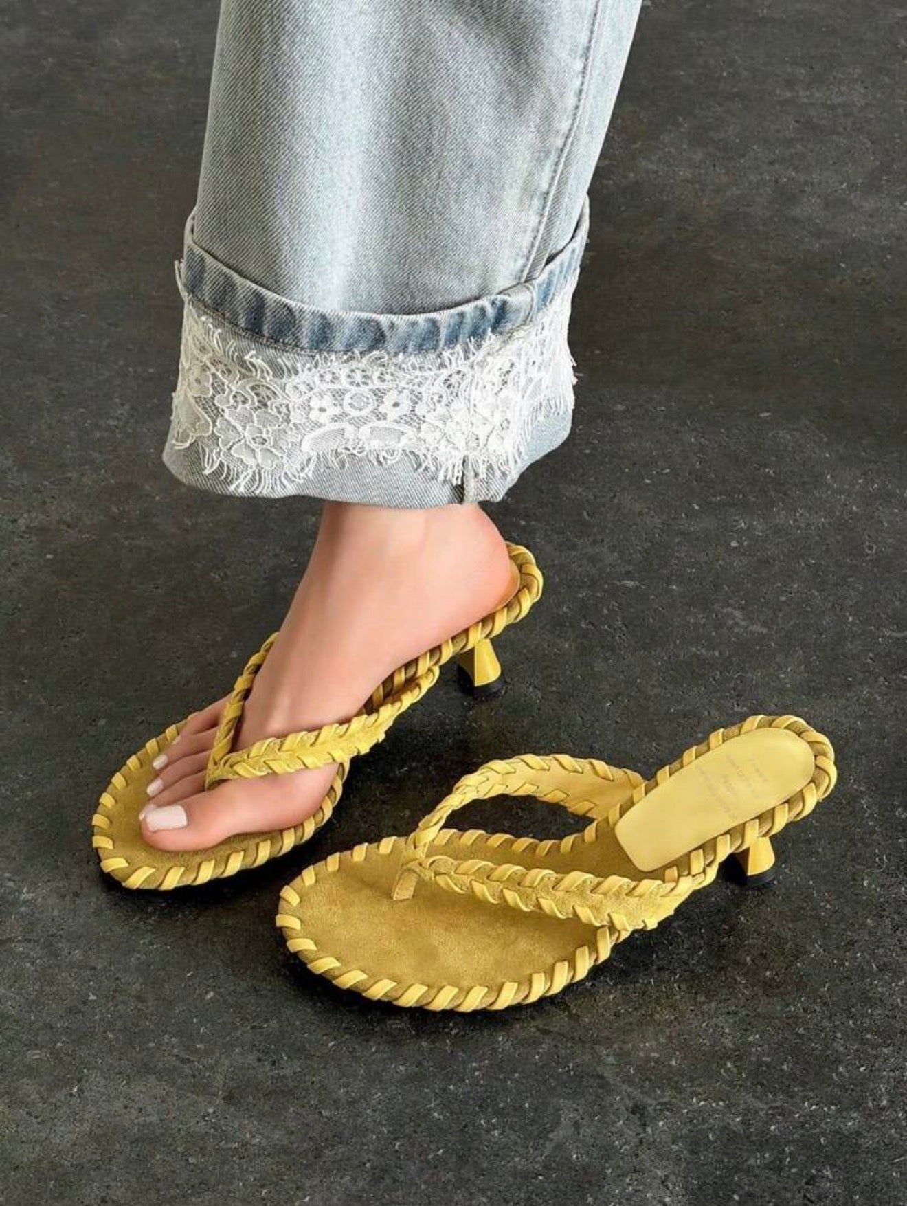 Yellow Thong  Heel