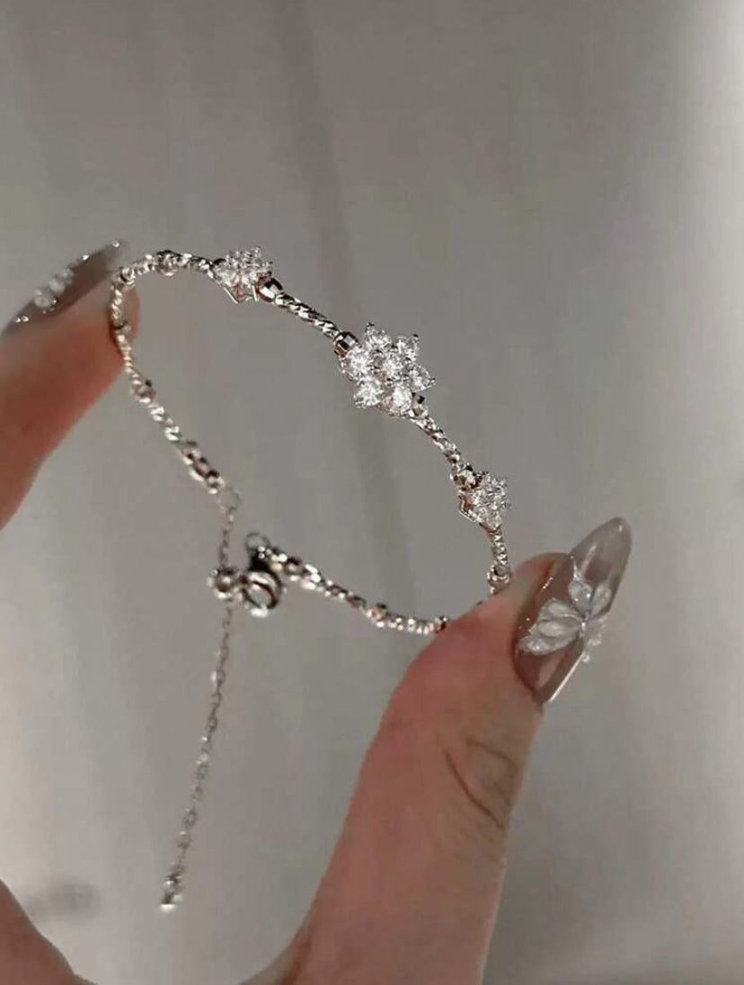Retro Bangle Bracelet