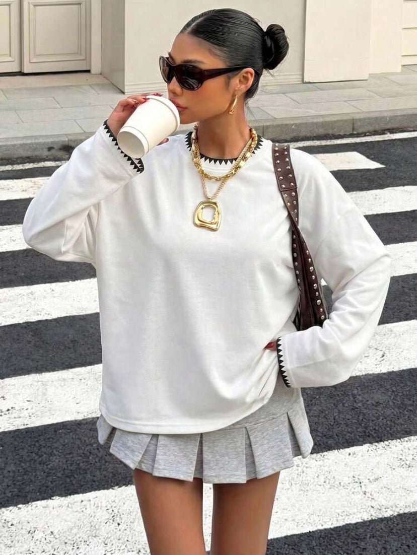 Shell Trim Loose T-Shirt