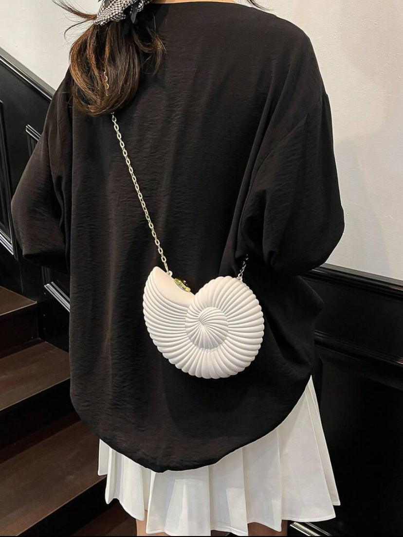 Seashell Shoulder Bag