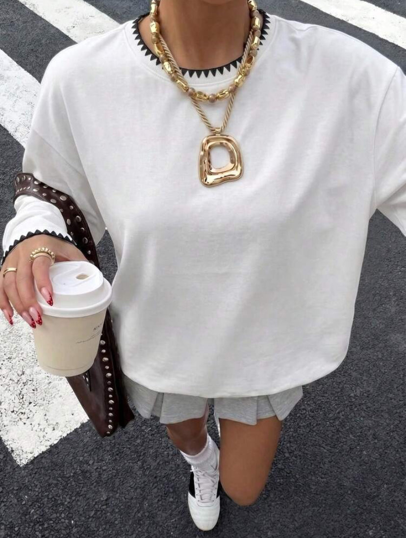 Shell Trim Loose T-Shirt