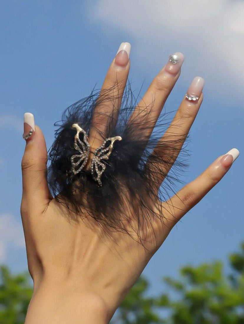 Angelic Feather Ring