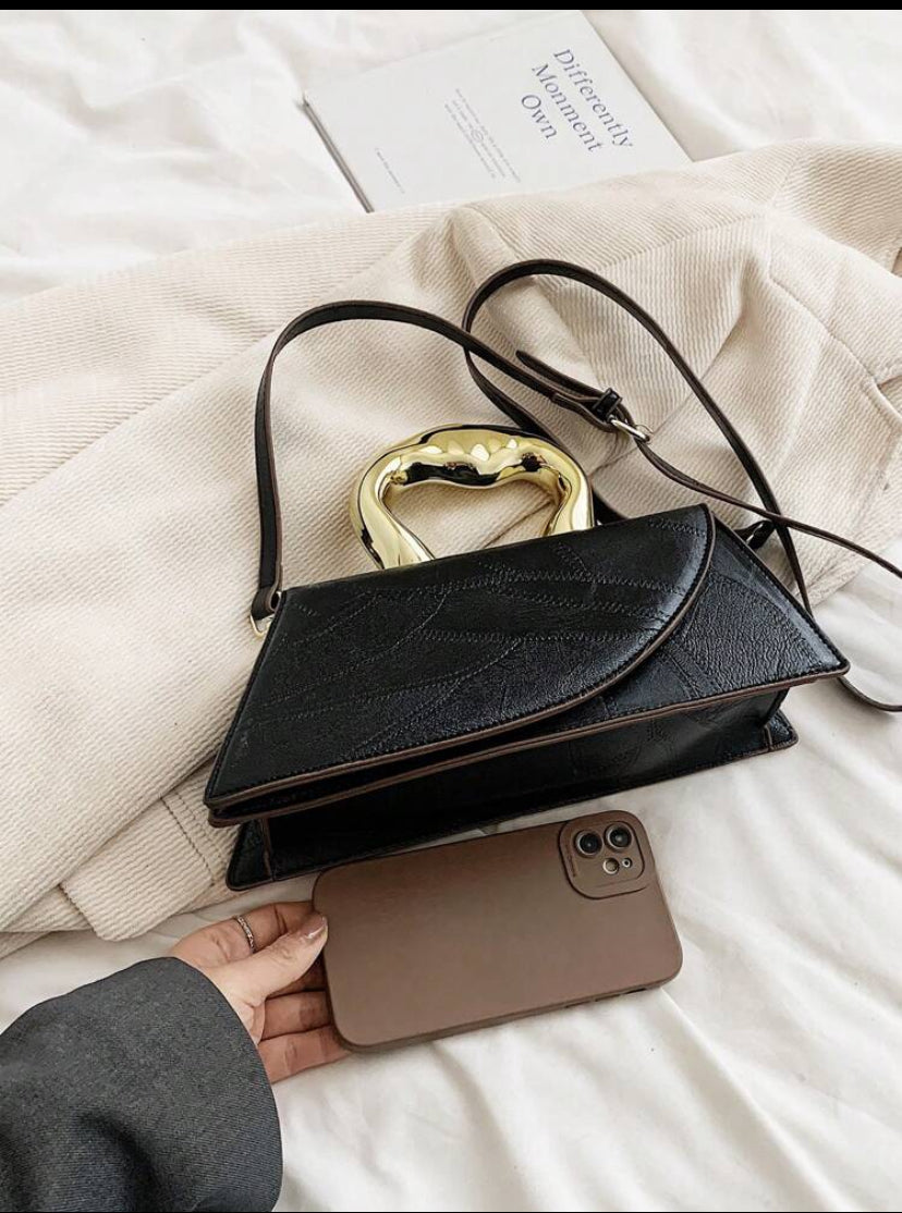 Asymmetric Shaped Bag