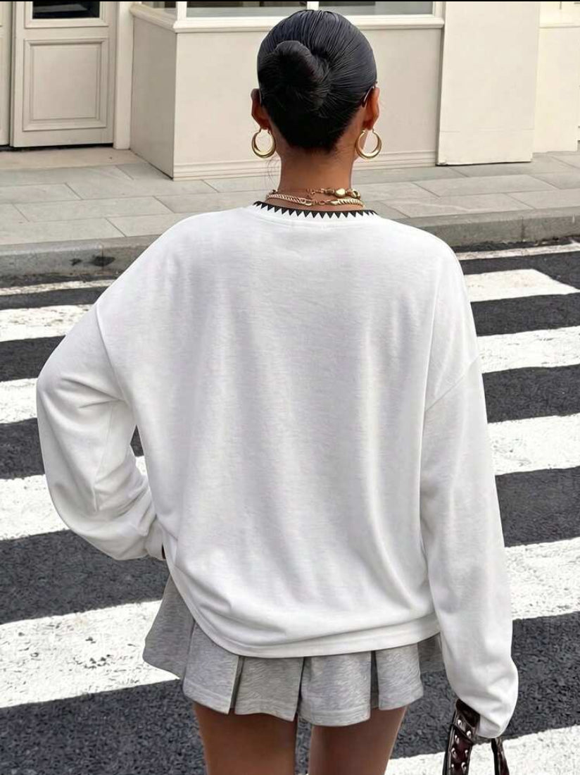 Shell Trim Loose T-Shirt
