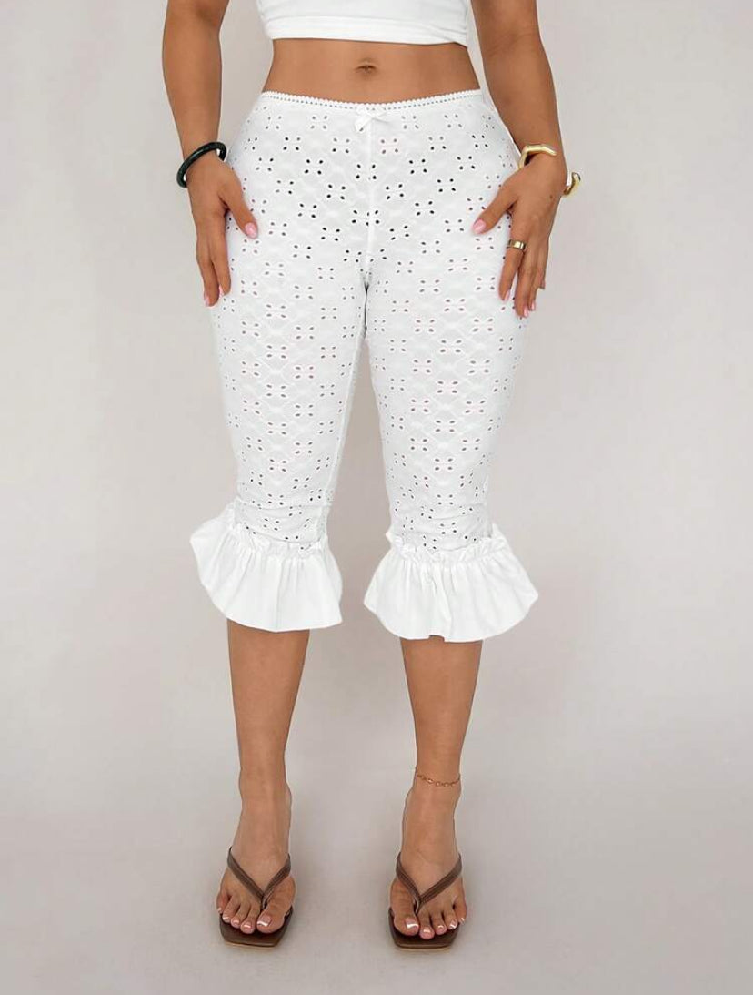 Ruffle Hem Capri Pant