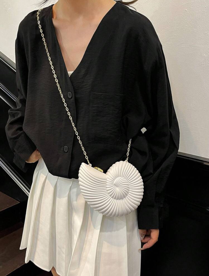 Seashell Shoulder Bag